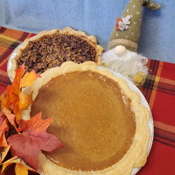 HOLIDAY PIES – Preorder before Friday, November 18th!